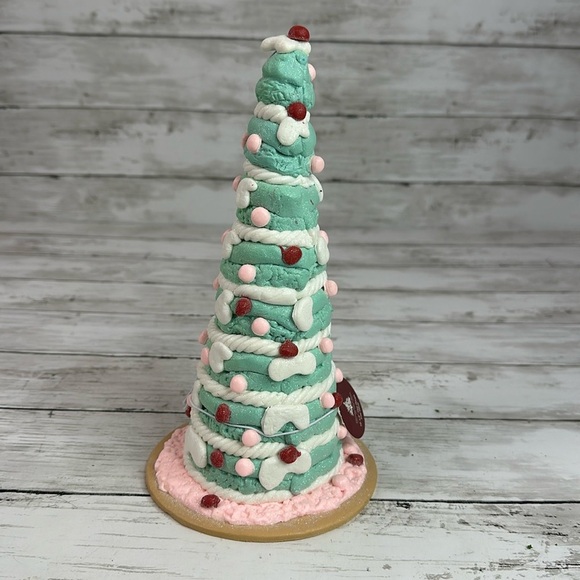 Enchanted Forrest Clay Dough tree 10 1/4 inchesChristmas village decoration